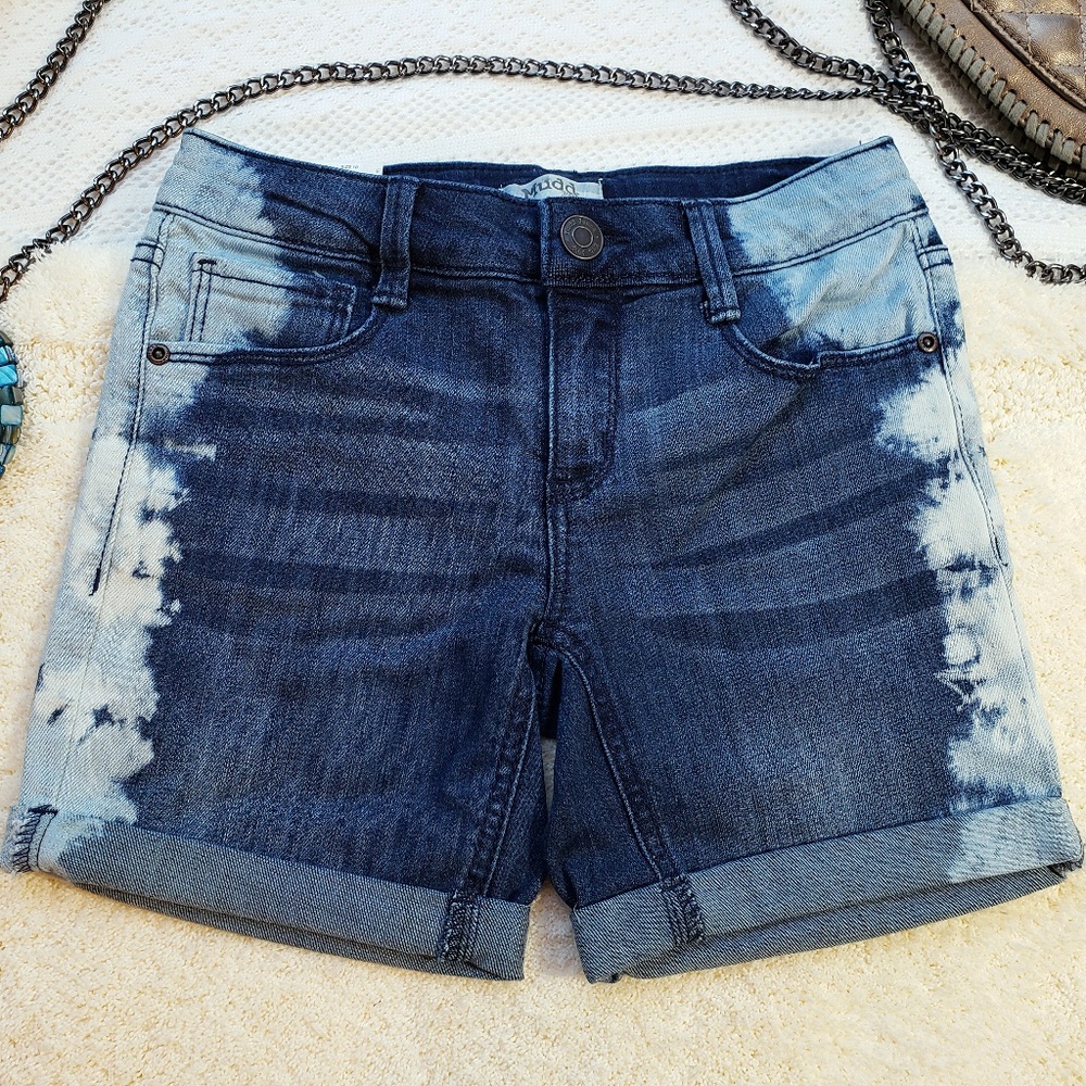 NWT! Girls Mudd Midi Shorts (10)